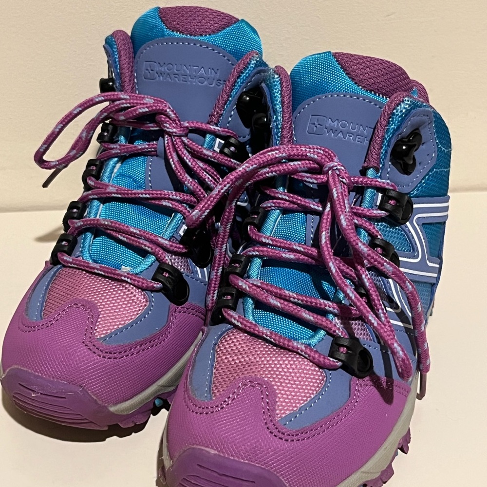 Mountain Hardware Hiking Boots size 10